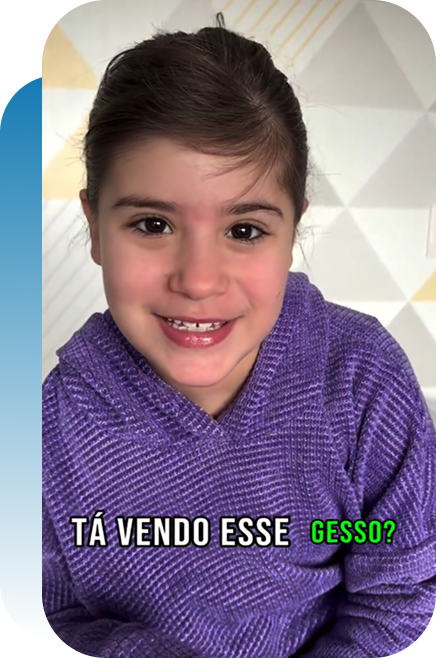 Valentina sorrindo
